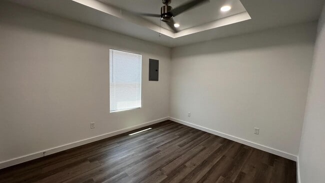 Building Photo - 4008 Jenna Ln