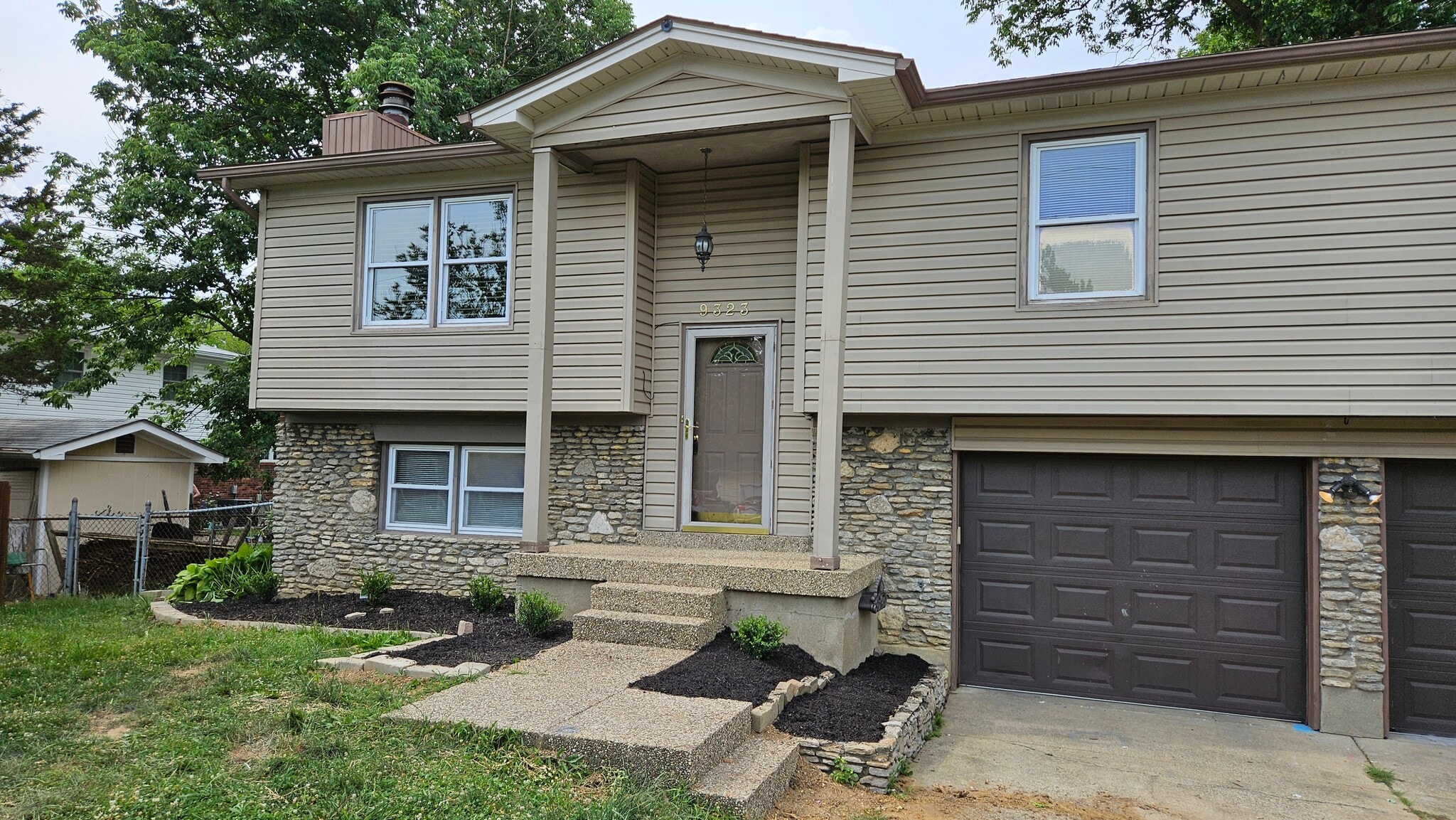 Front Entrance - 9323 Willowwood Way