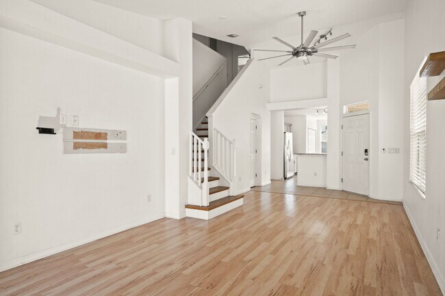 Building Photo - 9720 Carlsdale Dr