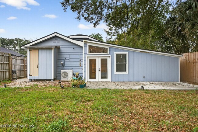 Building Photo - 4719 College St