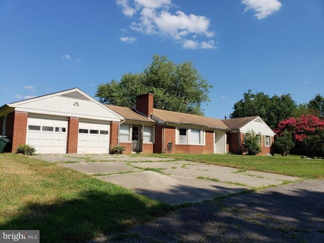 Building Photo - 7300 Temple Hill Rd