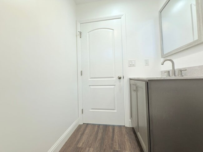 Building Photo - Brand-New 2-Bedroom ADU in Arleta – Be the...