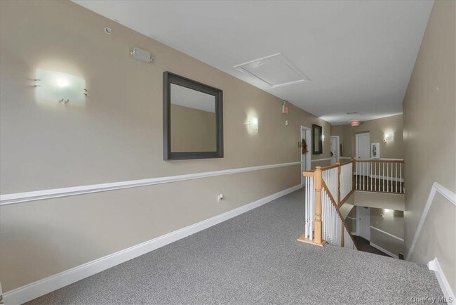 Building Photo - 2814 Bennington Dr