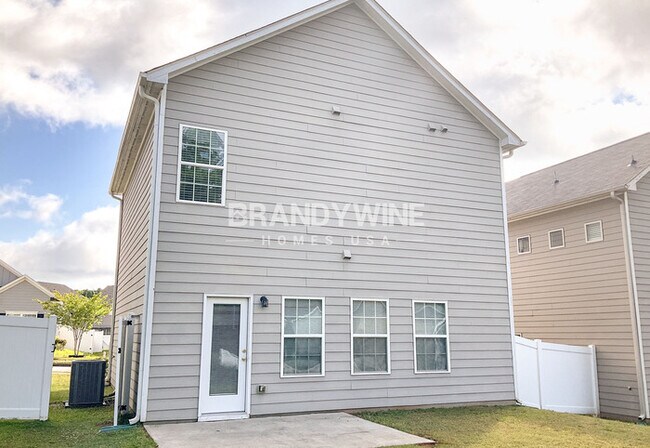 Building Photo - 108 Howard Ave