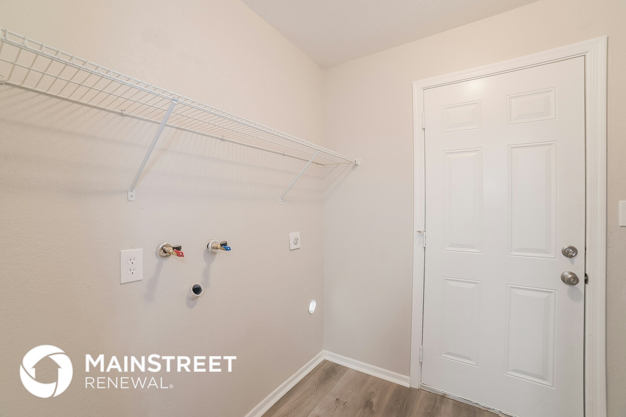 Building Photo - 7635 W Heatherbrae Dr