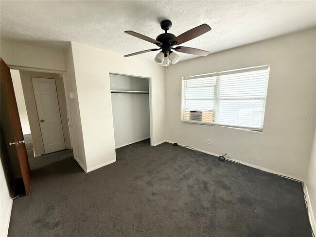 Building Photo - 639 Ramona Ln