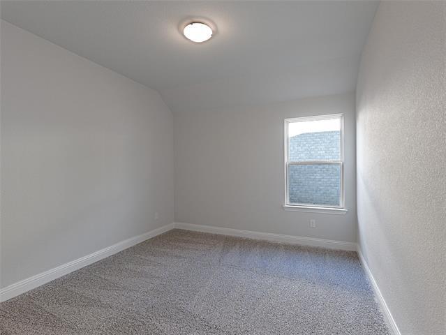 Building Photo - 716 Fencerow Trl