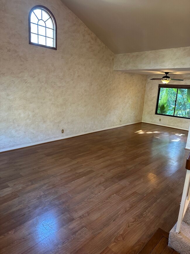 Building Photo - 1101 Heatherview Dr