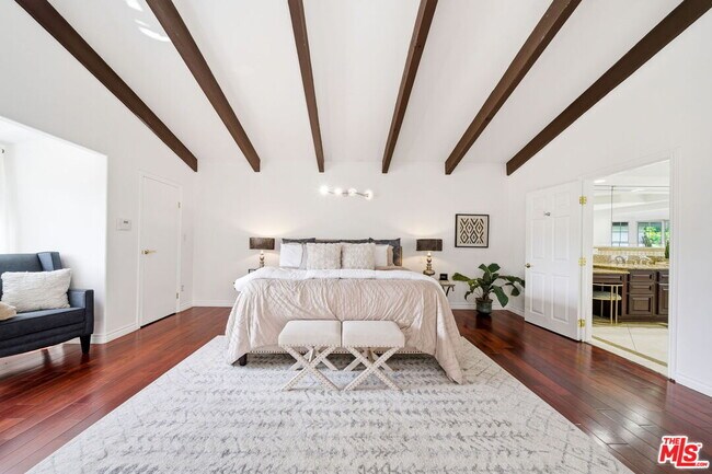 Building Photo - 4115 Laurelgrove Ave