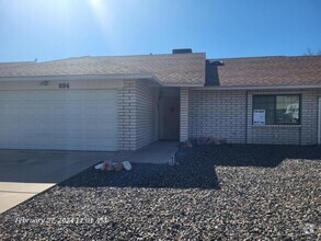 Building Photo - 994 Canyon Shadows Dr