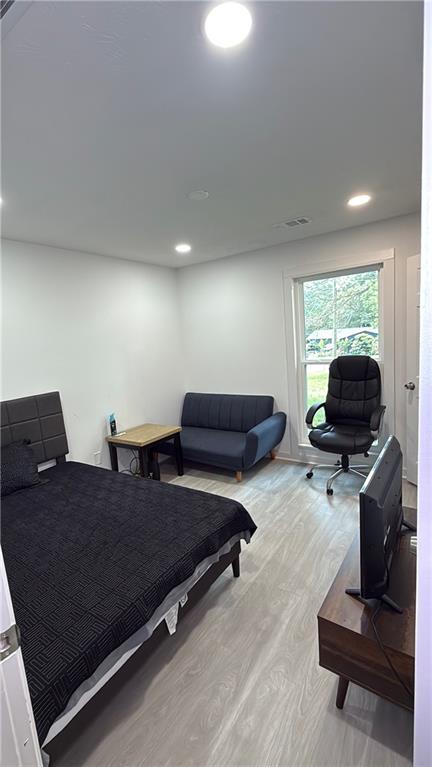 Building Photo - 980 Hilltop Ct