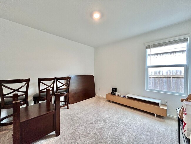 Building Photo - 3 BR / 2 BA Home for Rent in Hutto