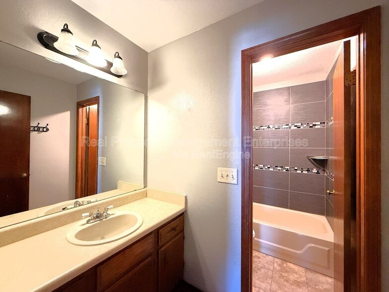 Building Photo - 8081 NW 23rd St