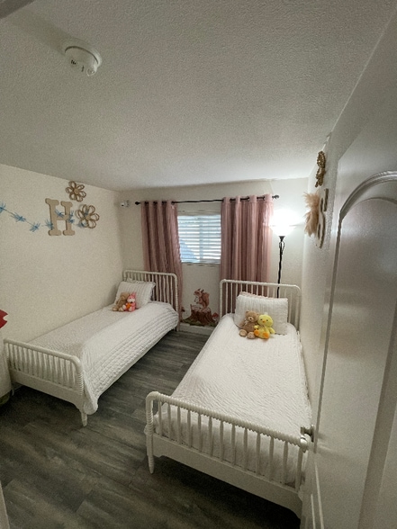 Building Photo - 6500 Mauana Way