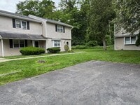 Building Photo - 10 Patton Dr