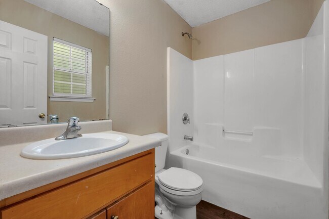 Building Photo - 726 Wies St