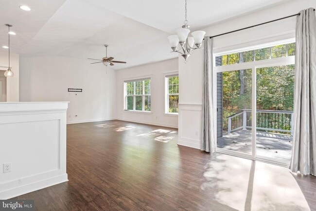 Building Photo - 22395 Arbor Cir
