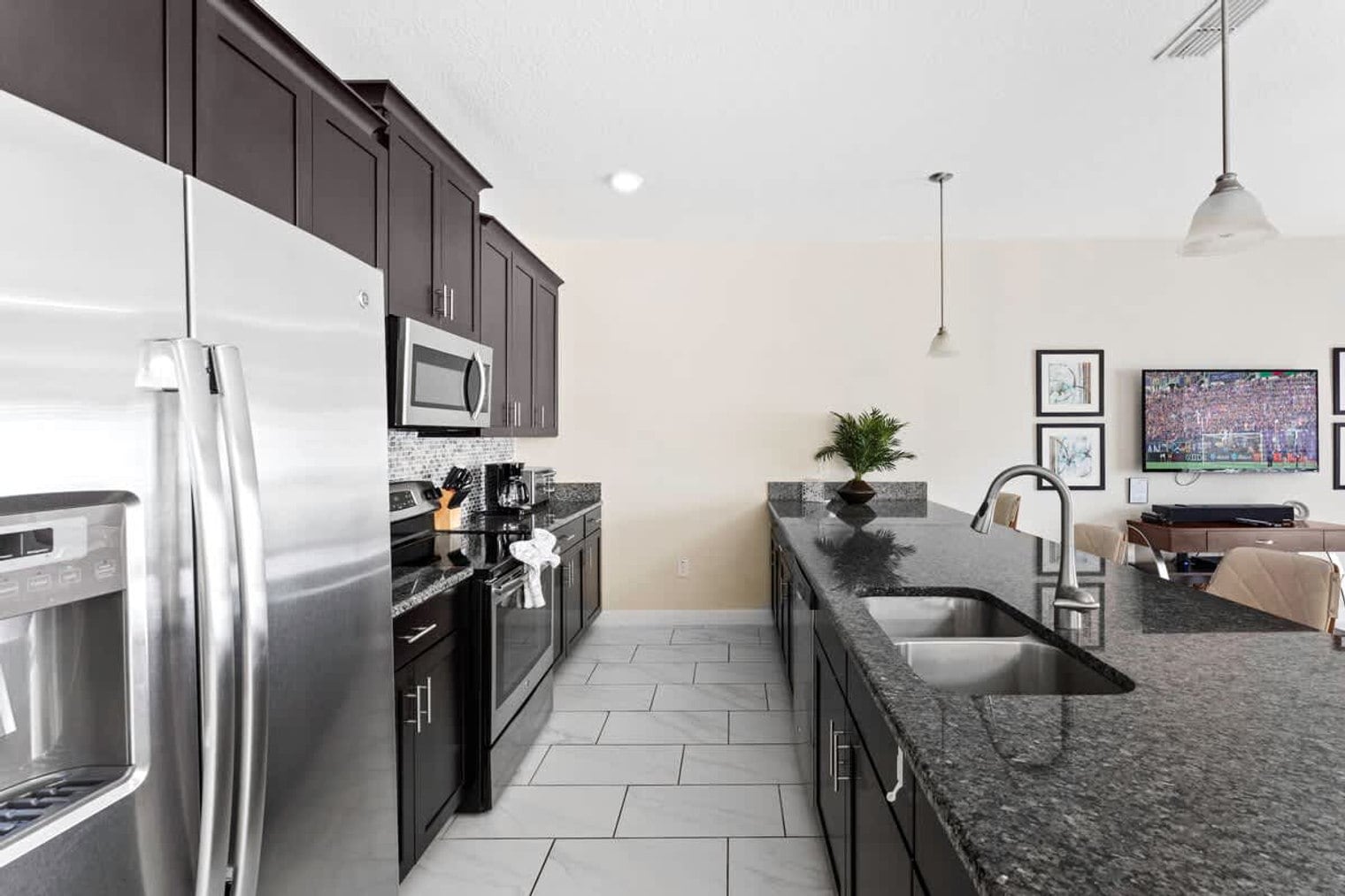 Building Photo - 3113 Pequod Pl