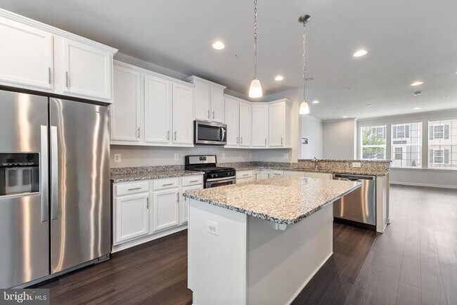 Building Photo - 12925 Sweet Christina Ct