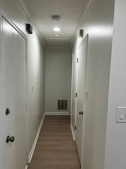 Building Photo - 5617 Longbow Drive