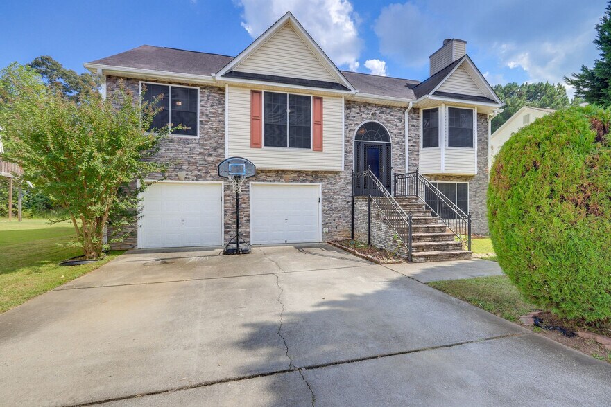 Building Photo - 10709 Barberry Dr