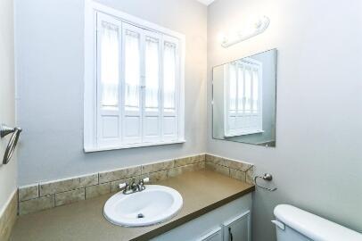 Building Photo - 2711 22nd St