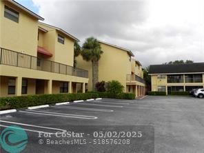 Building Photo - 3009 Riverside Dr
