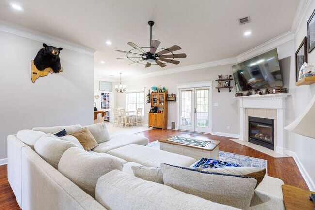 Building Photo - 4614 Briarberry Dr