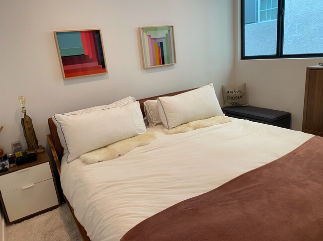 Building Photo - 315 S Hamel Rd