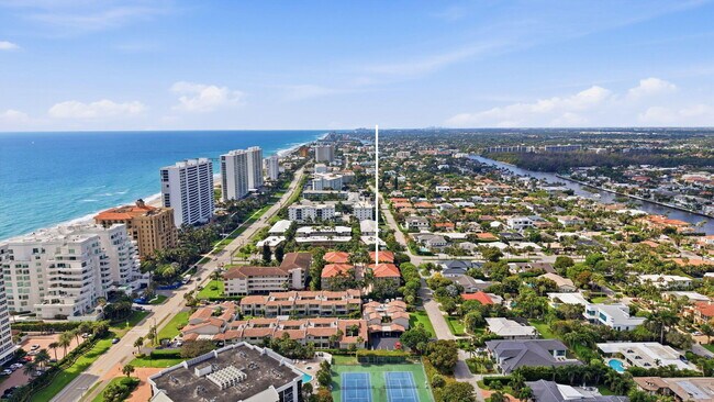 Building Photo - 921 Osceola Dr