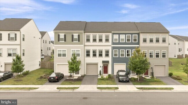 Building Photo - 246 Norland Knoll Dr