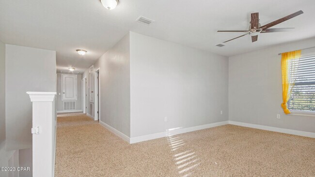 Building Photo - 310 Confidence Wy