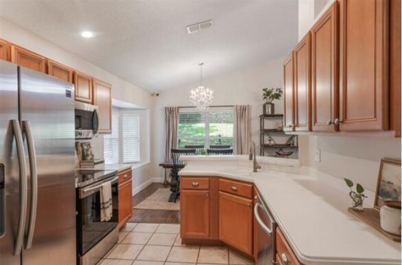 Building Photo - 17410 Woodfair Dr