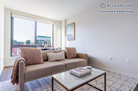 Building Photo - 3444 Fairfax Dr