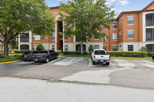 Building Photo - 6149 Metrowest Blvd