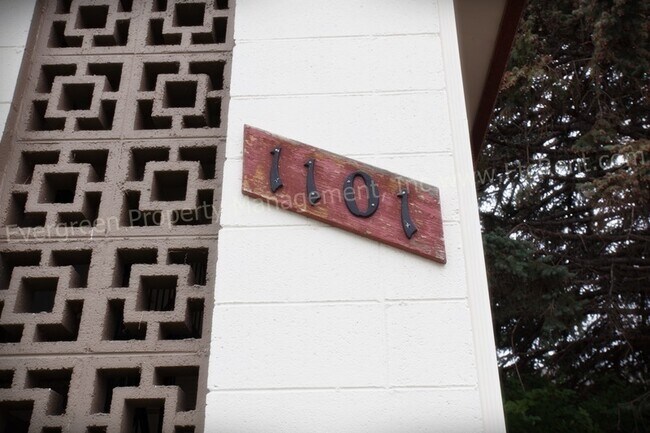 Building Photo - 1101 Emigh St