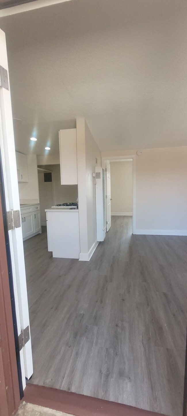 Floorplan - Courtyard Apartments - Offboarding TBD