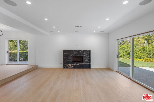Building Photo - 4344 Gayle Dr