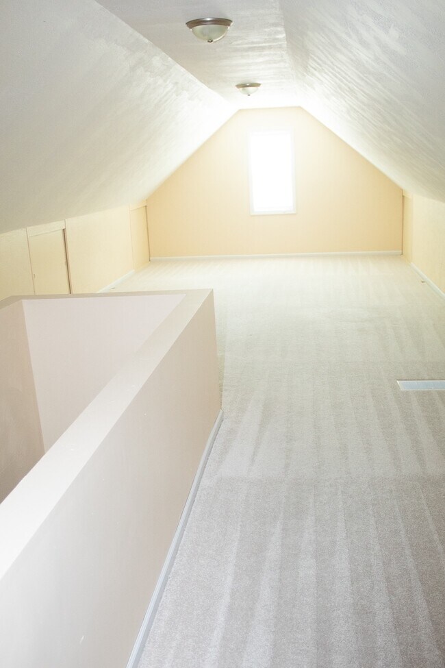 Building Photo - WAIVED APPLICATION FEES!