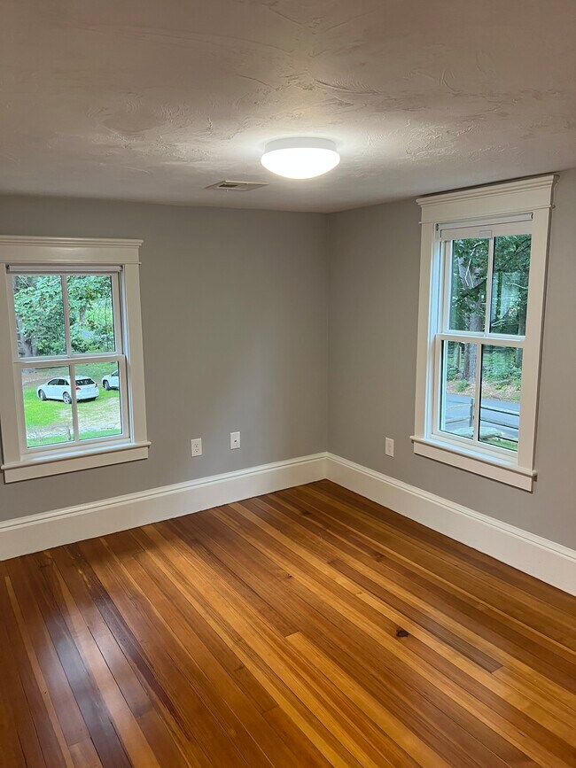 Building Photo - 50 Shay Rd