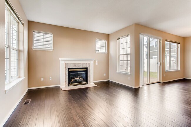 Building Photo - 16940 SW Kattegat Dr