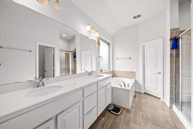 Building Photo - 2116 Moonsail Ln