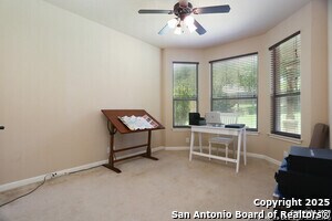 Building Photo - 611 Oxalis