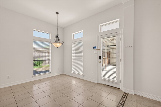 Building Photo - 2007 Baycliff Ct