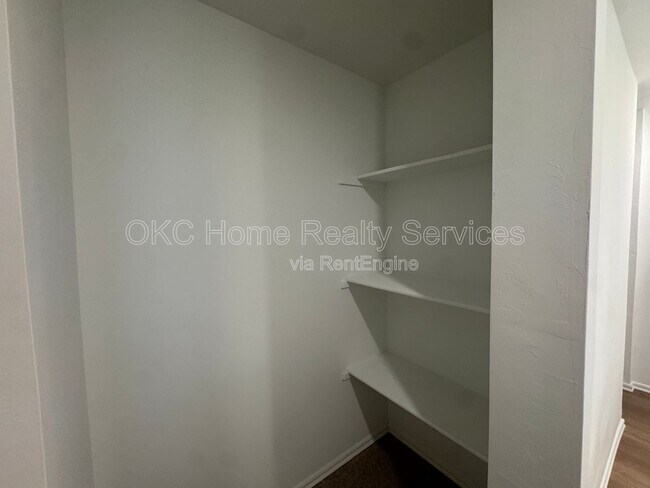 Building Photo - 12048 SW 36th St