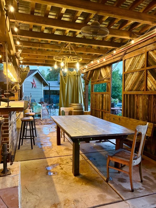 Building Photo - 5003 Whitney Ave