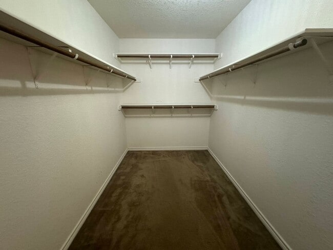 Building Photo - 6801 Deorsam Loop