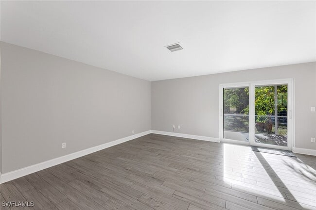 Building Photo - 26891 Our Ct