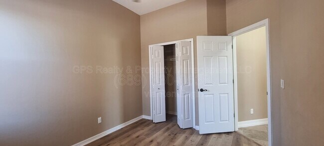 Building Photo - 878 Oakbranch Pl