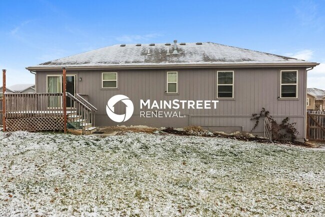 Building Photo - 4 Bedroom Pet-Friendly Home in Raymore, MO...